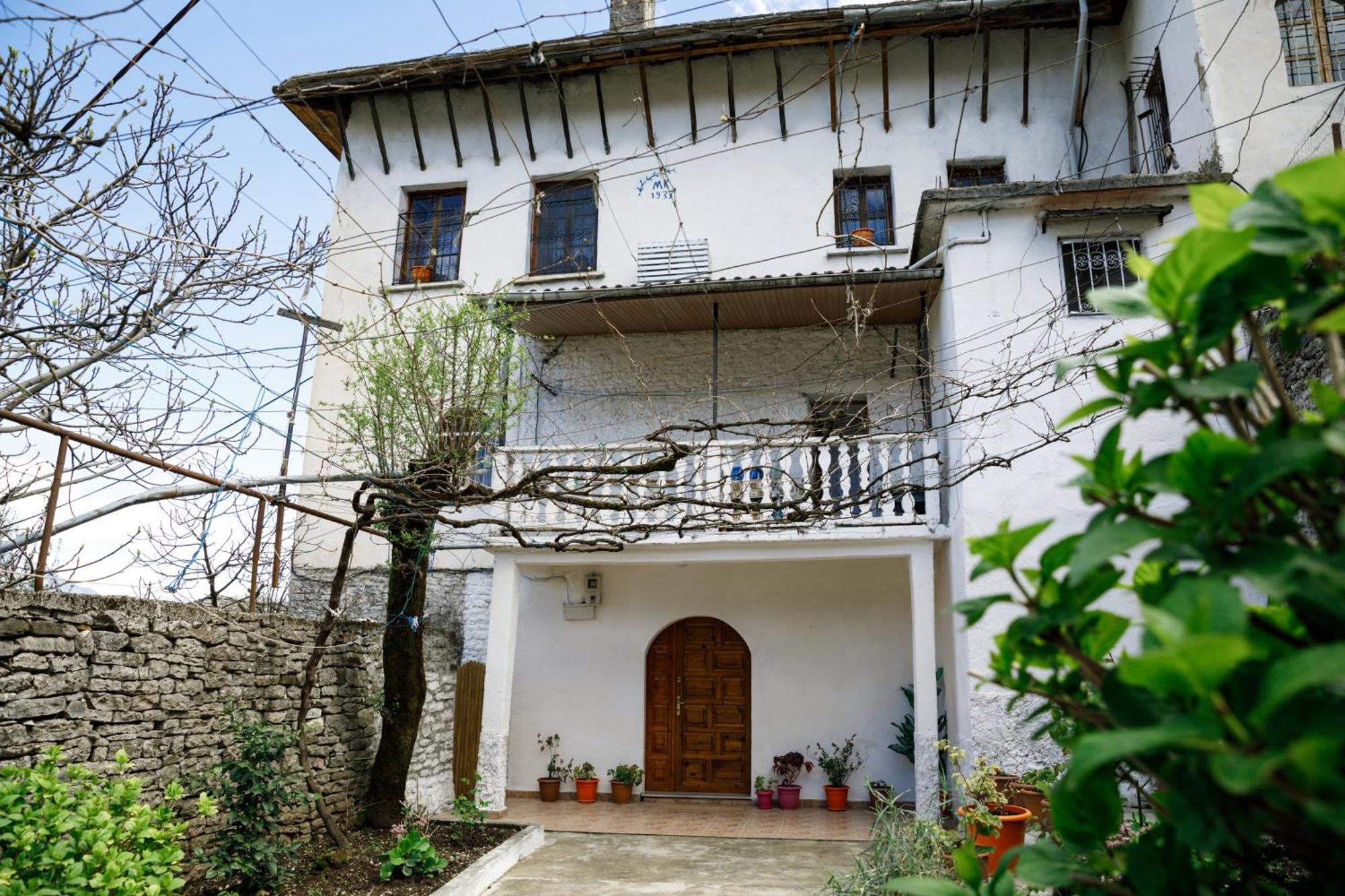 Guesthouse 1805 Гирокастра Экстерьер фото